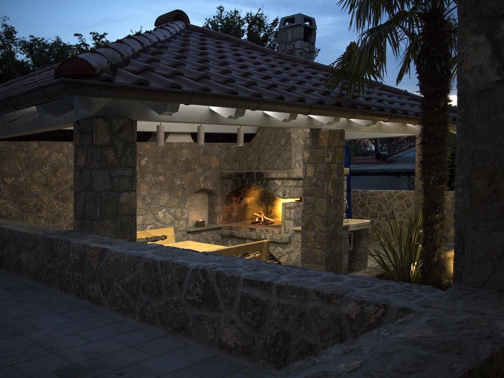 Apartments Petra Njivice Dış mekan fotoğraf