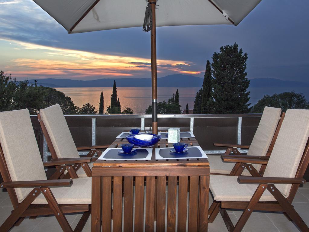 Apartments Petra Njivice Dış mekan fotoğraf