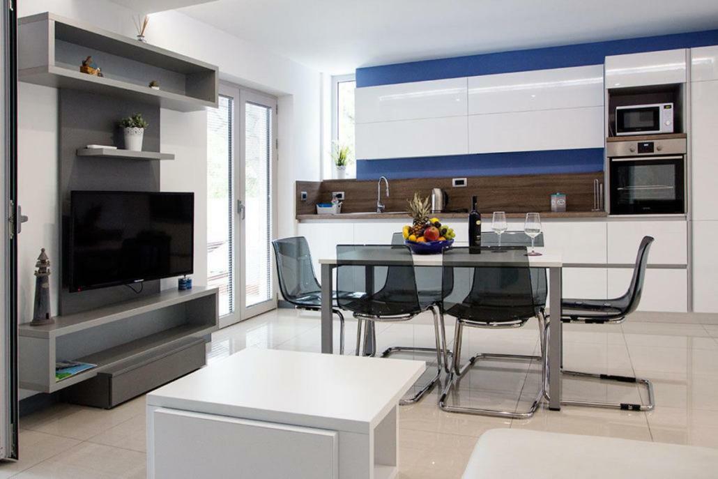 Apartments Petra Njivice Dış mekan fotoğraf